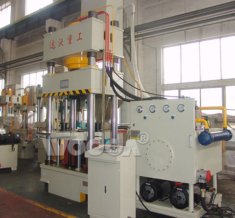 牛羊舔(tian)磚四柱(zhù)液壓機(jī)-500噸鹽磚(zhuan)機