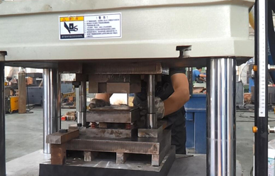 150噸錨杆(gǎn)托盤四柱液壓(yā)機視頻