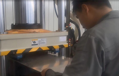 200T沃達防爆盾(dun)牌