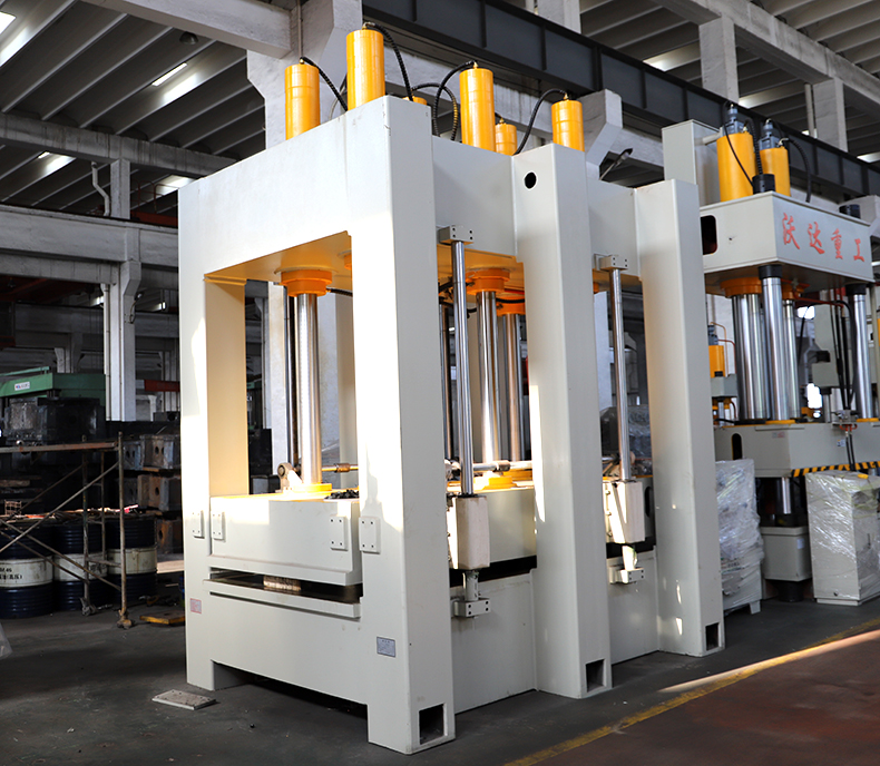 建築隔溫新型材料成型機