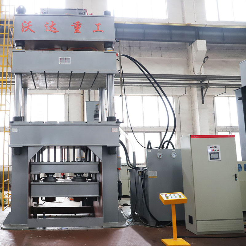 500噸雙缸四柱(zhù)拉伸液壓機