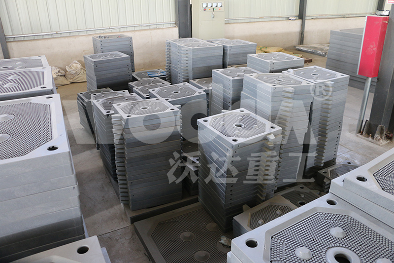 複合材料濾芯闆液壓機2000噸液壓機 複合材料濾芯闆液壓機2000噸液壓機