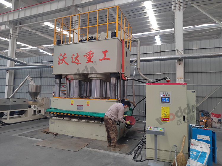 壓濾機濾闆液壓機