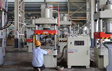 100噸三梁(liáng)四柱液壓(ya)機